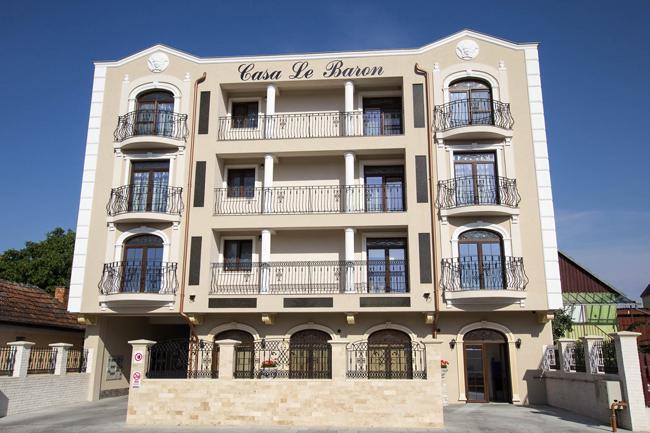 Casa-Le-Baron Apartment Satu-Mare Exterior photo